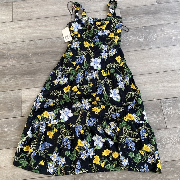 🆕 2024 ZARA FLORAL MIDI DRESS - Picture 3 of 4